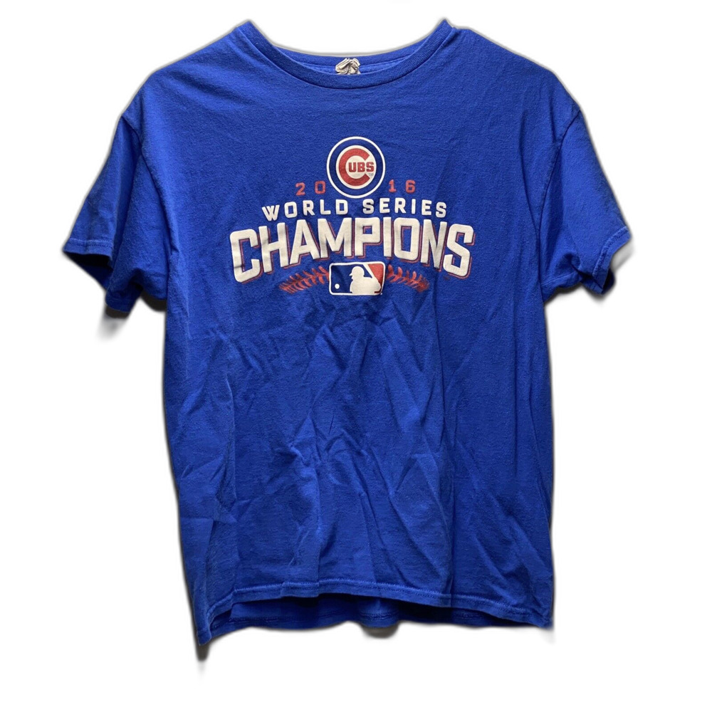 Chicago Cubs 2016 champions World Series Boys Size XL T-shirt